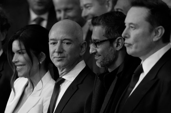 SpaceX vs. Amazon: A Space War Between&nbsp;Trillionaires